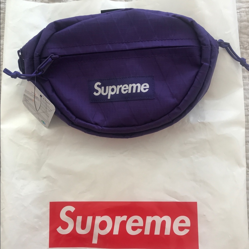 Supreme 2018 purple Fanny pack Authentic